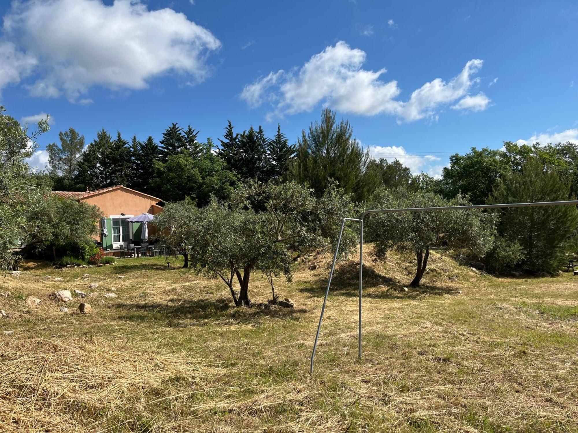 Gite Le Mas Des Oliviers Draguignan Exterior foto